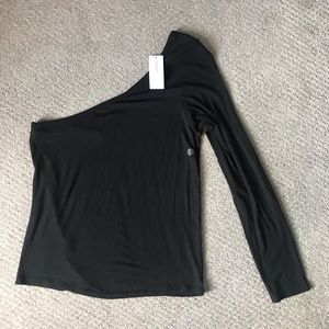 NWT AMERICAN EAGLE ONE SHOULDER RIBBED TOP
